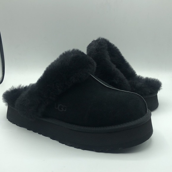 UGG Shoes - UGG Classic Disquette Black Sheepskin Slippers